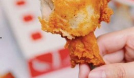 一只炸鸡的爆料视频播放,独家爆料视频带你探秘炸鸡制作全过程